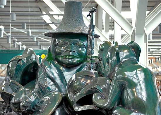 Spirit Of Haida Gwaii, The Jade Canoe, 
by Bill Reid, Vancouver Airport, British Columbia, Canada CM11-04