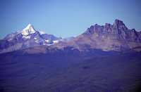 Mount Robson, British Columbia CM11-005