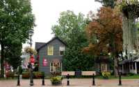 Kleinburg, Ontario, Canada CM-1203