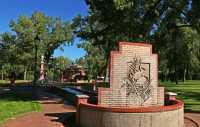 Medicine Hat, Riverside Park, Alberta, Canada CMX-023