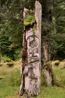 Ninstints Totem Pole, Sgang Gwaay, UNESCO World Heritage Site, Gwaii Haanas National Park Reserve, Haida Gwaii, British Columbia, Canada CM11-12