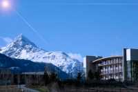 Quest University, Squamish, British Columbia, Canada CM11-027